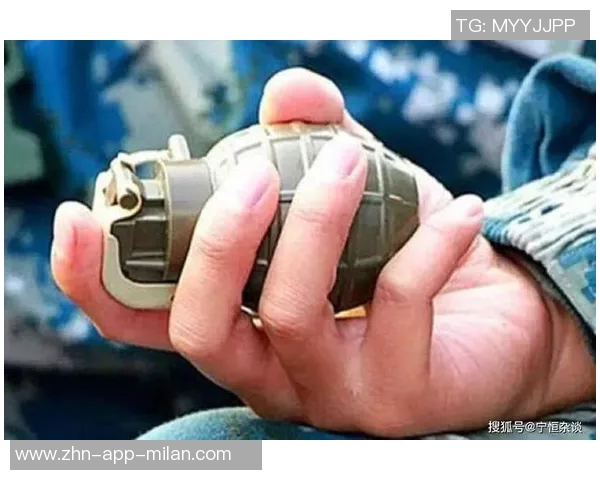新鹏城手榴弹战术引发混乱三镇防线失误致丢关键进球